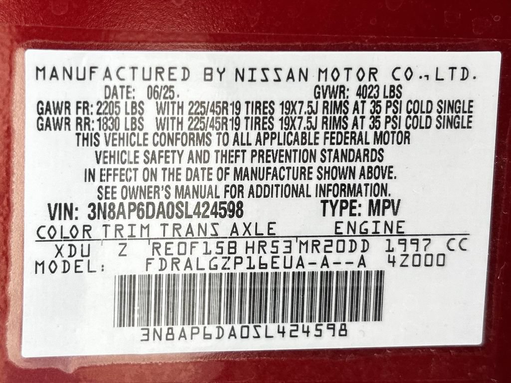 Used 2025 Nissan Kicks SR FWD image 33