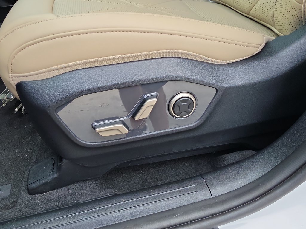 New 2027 Kia Telluride EX FWD image 21