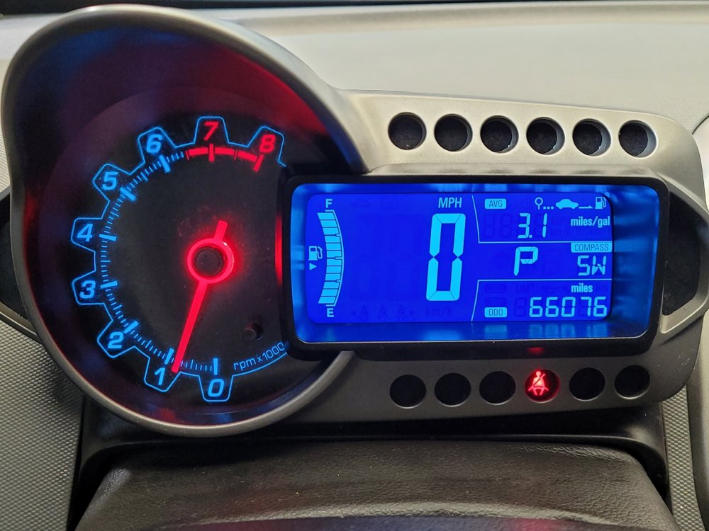 Used 2016 Chevrolet Sonic LT image 23