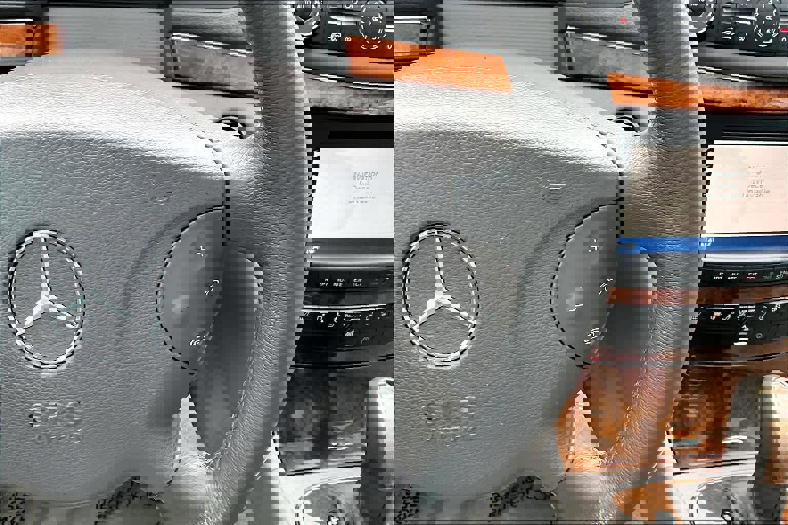 Used 2005 Mercedes-Benz E 320 Sedan image 22