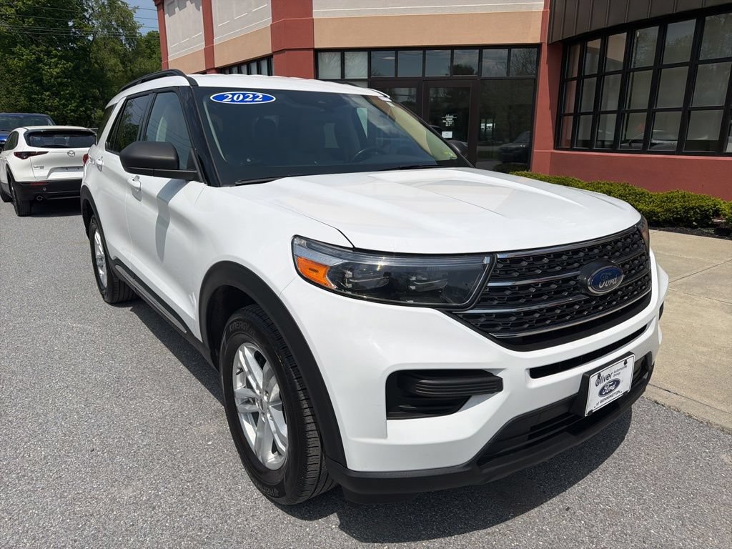 Used 2022 Ford Explorer XLT AWD/4WD image 9