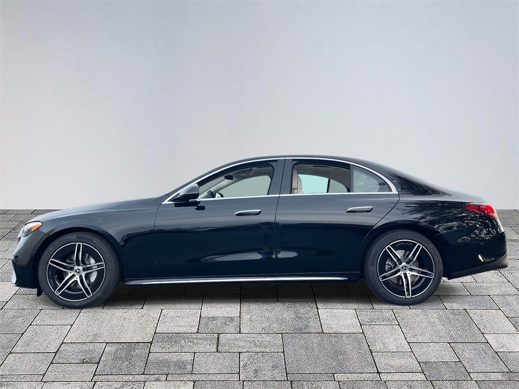 New 2026 Mercedes-Benz E 350 4MATIC Sedan image 4