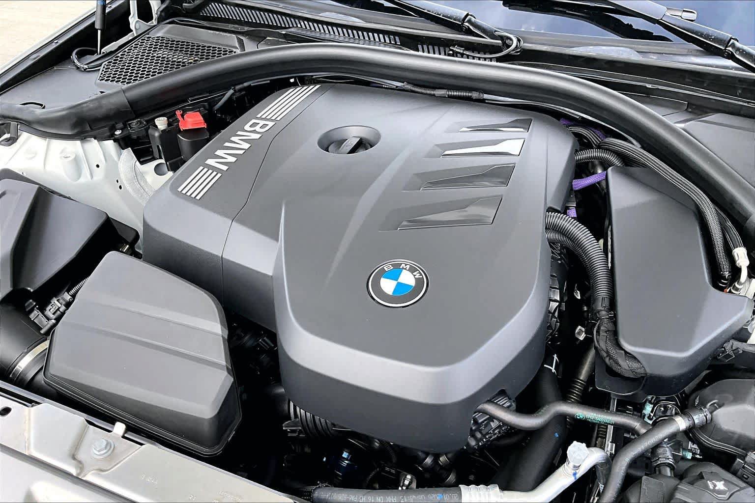 Used 2026 BMW 330i Sedan w/ Convenience Package RWD image 17