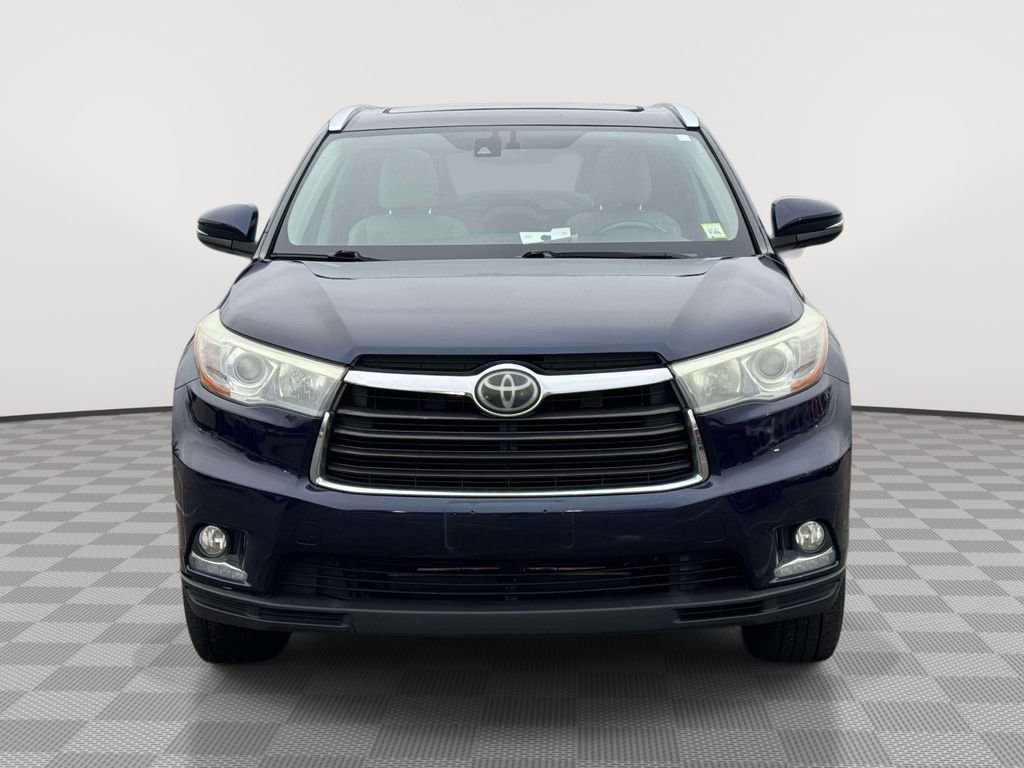 Used 2015 Toyota Highlander Limited Platinum image 2
