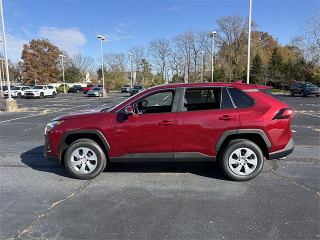 New 2025 Toyota RAV4 LE image 4