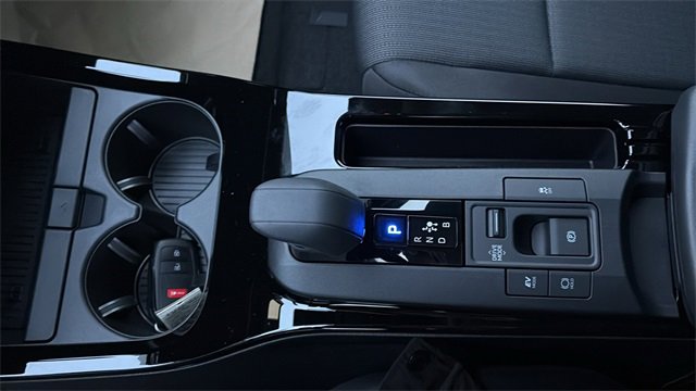 New 2026 Toyota Prius LE image 15