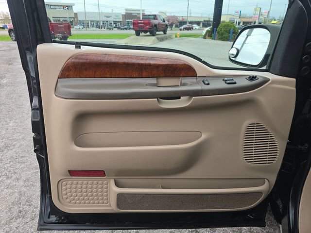 Used 2003 Ford F350 XLT RWD image 11