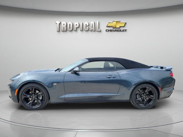 Used 2023 Chevrolet Camaro LT RWD image 2