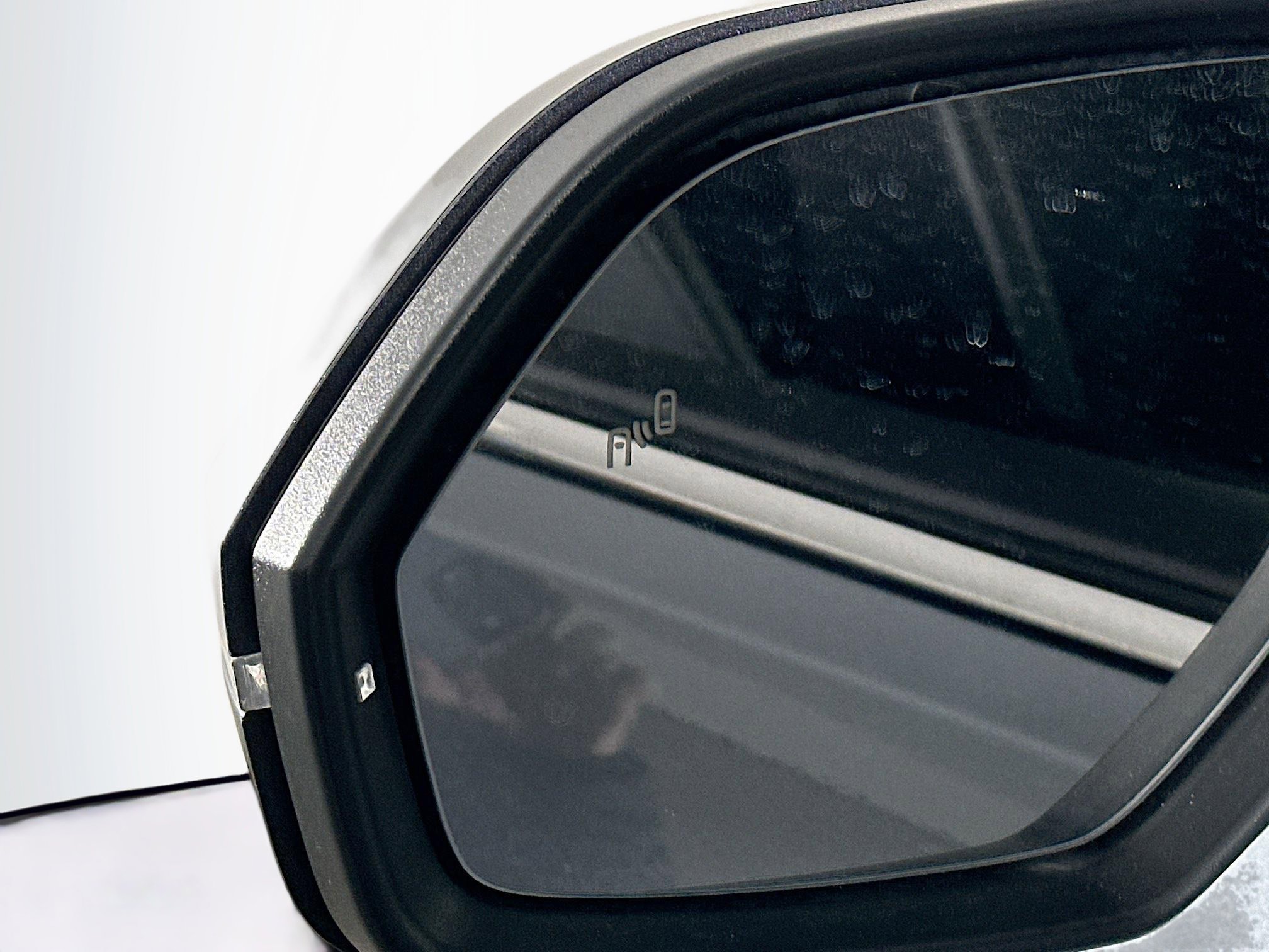 Used 2025 Volkswagen Atlas SE image 16