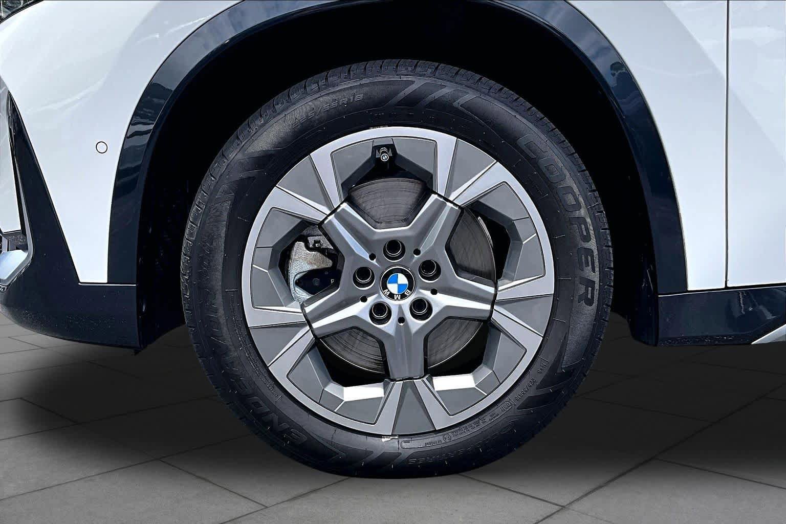 Certified 2023 BMW X1 xDrive28i w/ Convenience Package AWD/4WD image 11