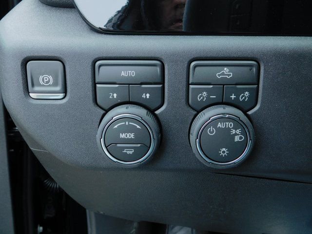 New 2026 Chevrolet Silverado 1500 LT w/ LPO, Chrome Package image 31