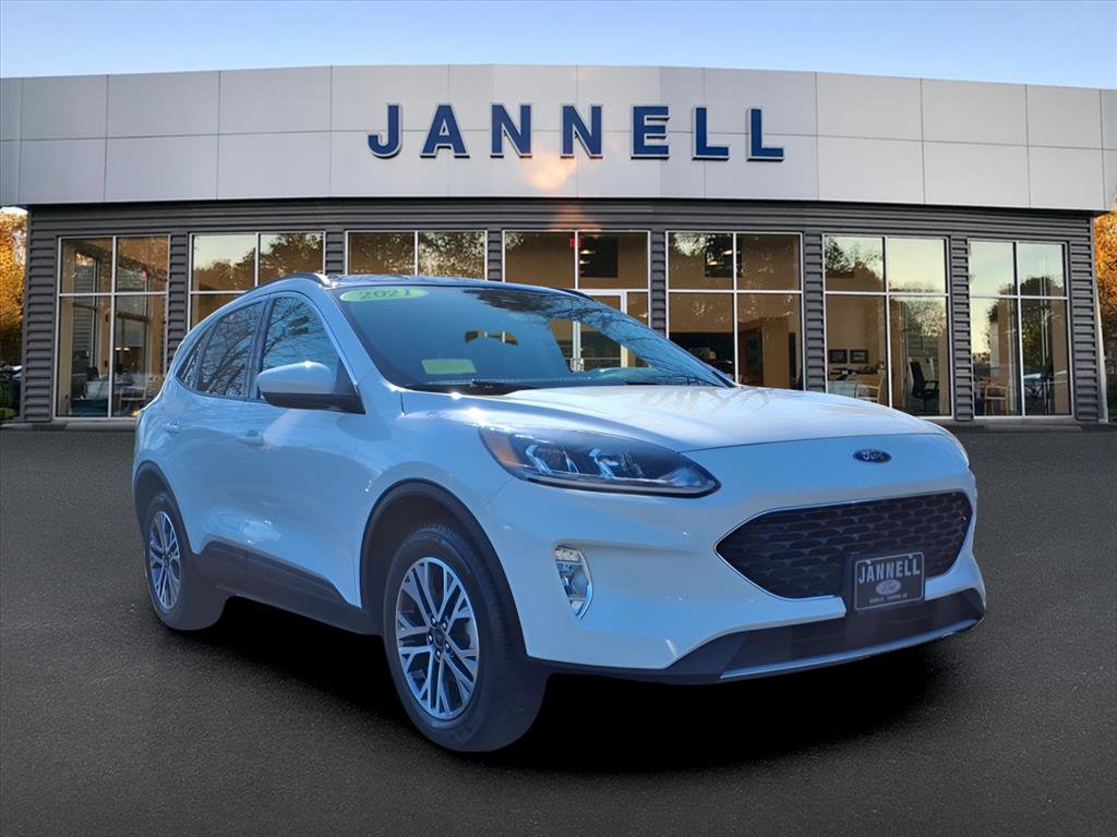 Used 2021 Ford Escape SEL w/ Technology Package image 3