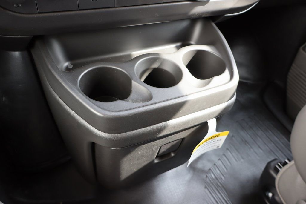 New 2025 Chevrolet Express 2500 w/ Driver Convenience Package image 27