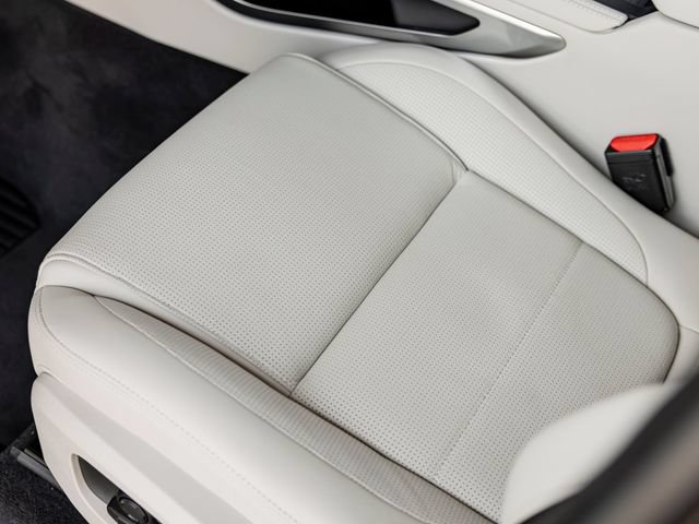New 2026 Jaguar F-PACE R-Dynamic S AWD/4WD image 15