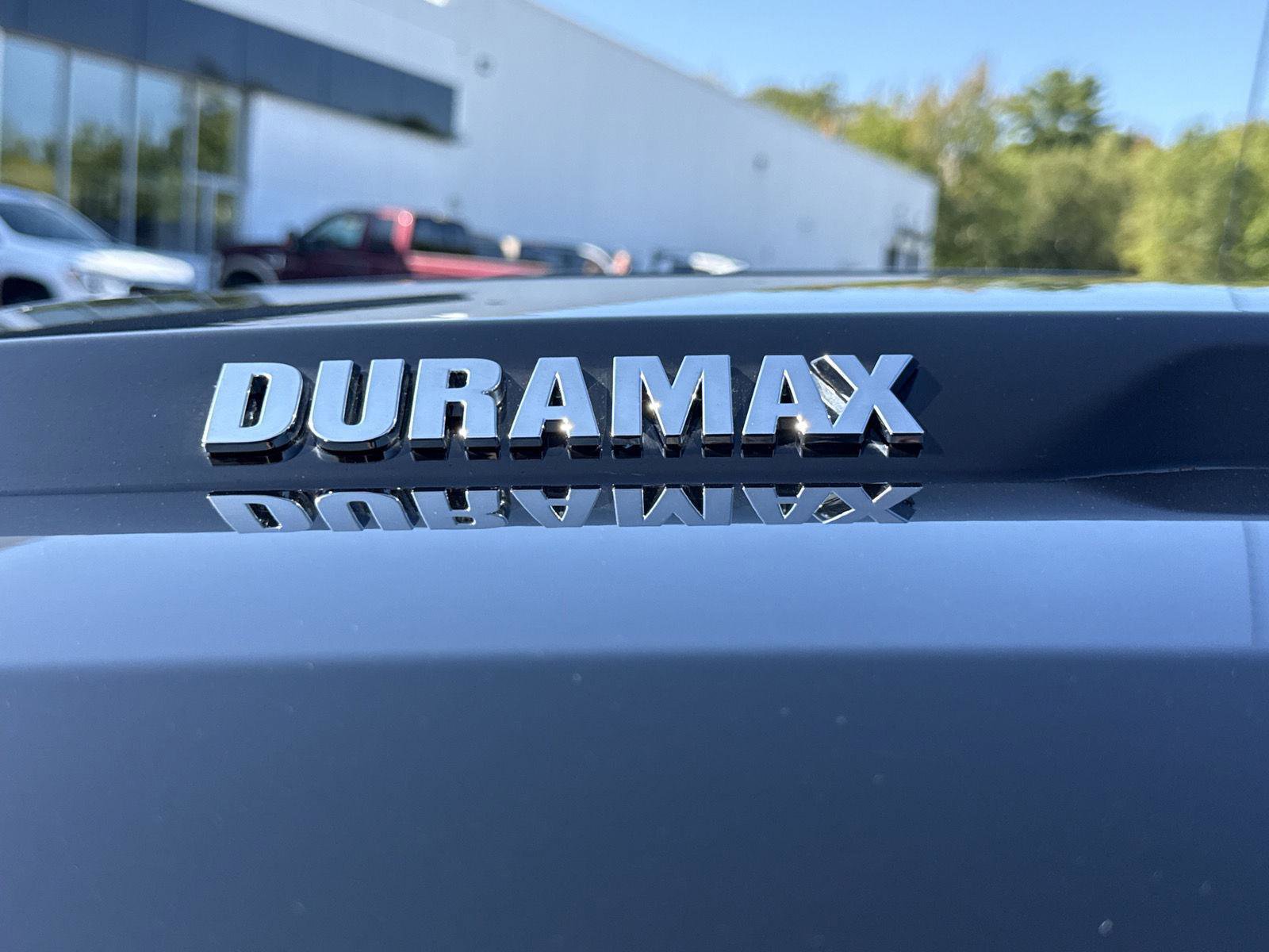 Used 2025 Chevrolet Silverado 1500 LT Trail Boss w/ Protection Package image 4