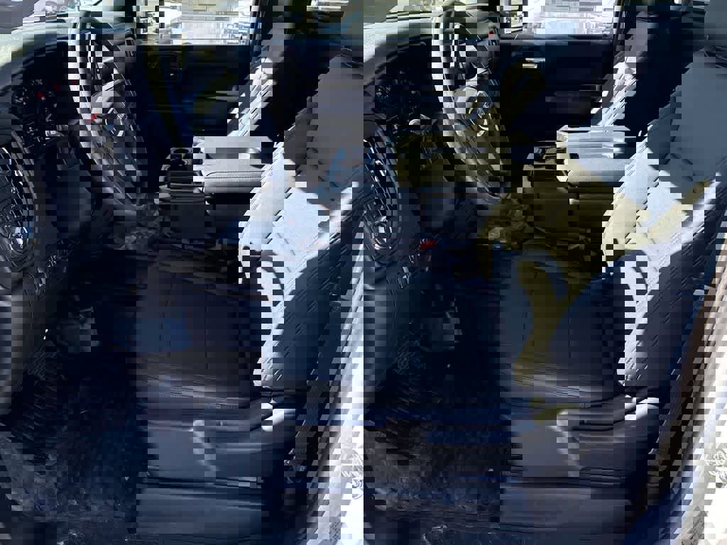 New 2025 GMC Sierra 2500 Pro w/ Convenience Package image 19