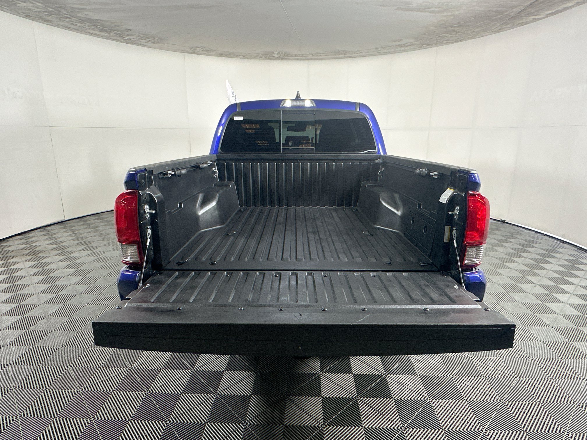 Certified 2023 Toyota Tacoma SR5 w/ Technology Package RWD image 31
