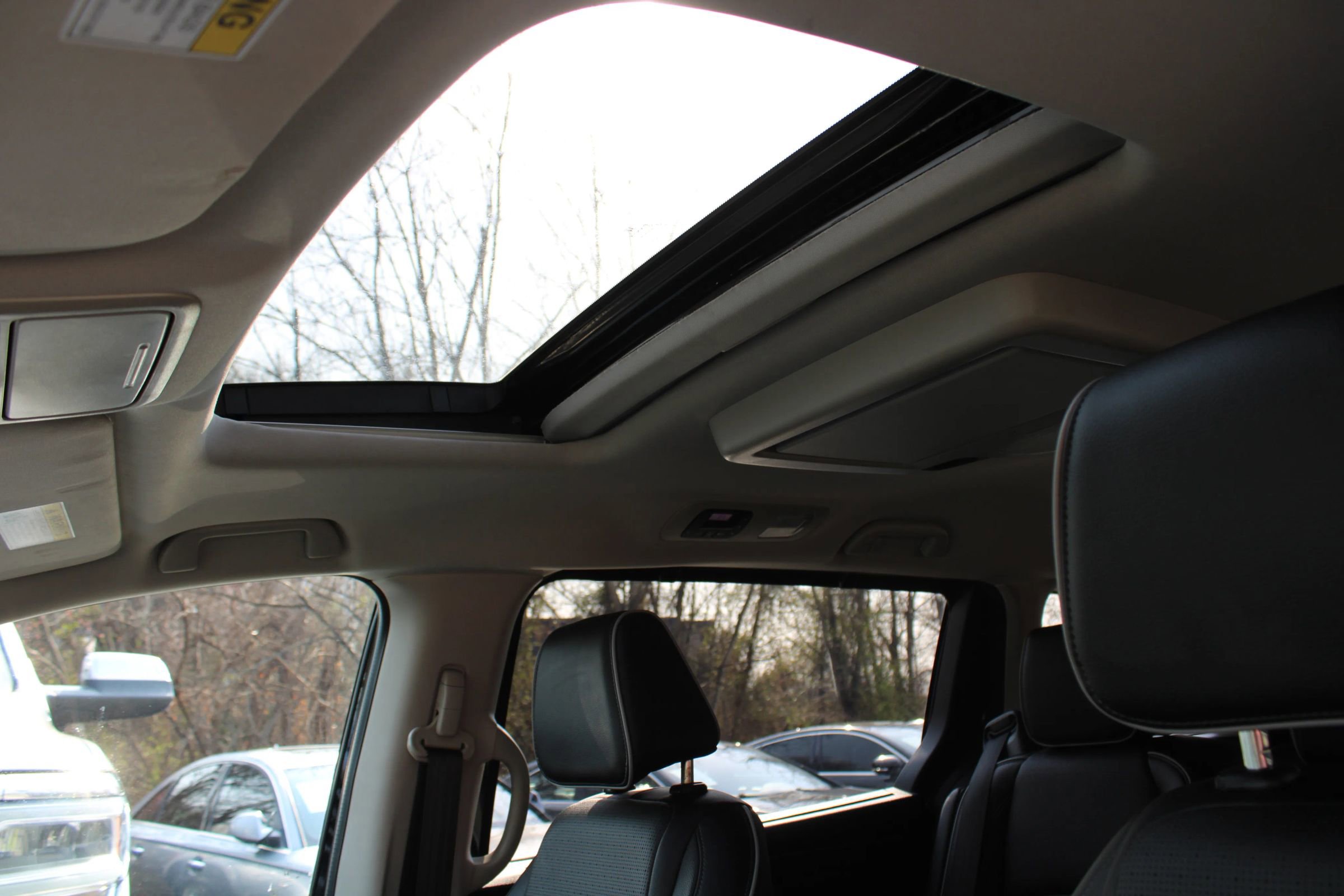 Used 2025 Honda Odyssey Elite image 14