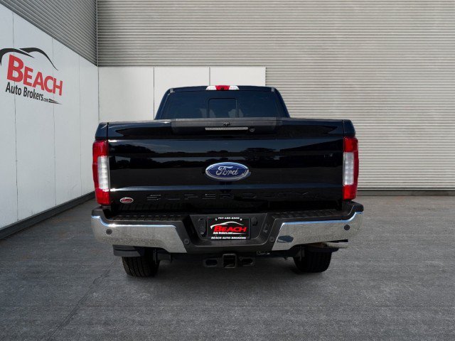 Used 2017 Ford F250 Lariat w/ Lariat Ultimate Package AWD/4WD image 15
