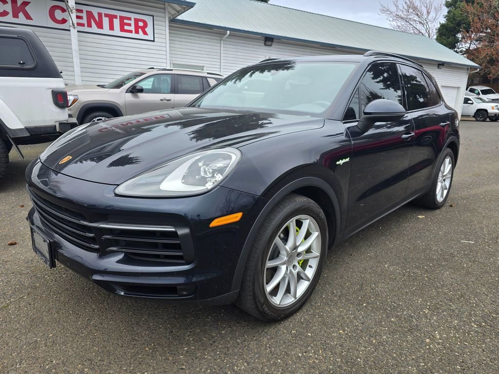 Used 2022 Porsche Cayenne E-Hybrid image 7