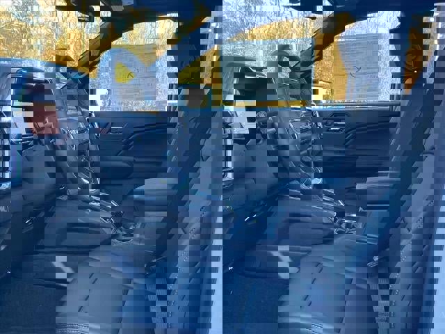 New 2026 GMC Canyon Elevation w/ Convenience Package image 15