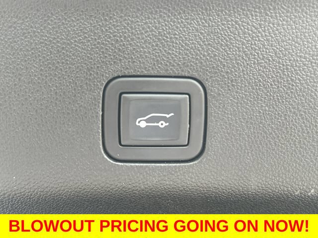 Used 2023 Chevrolet Tahoe RST AWD/4WD image 12