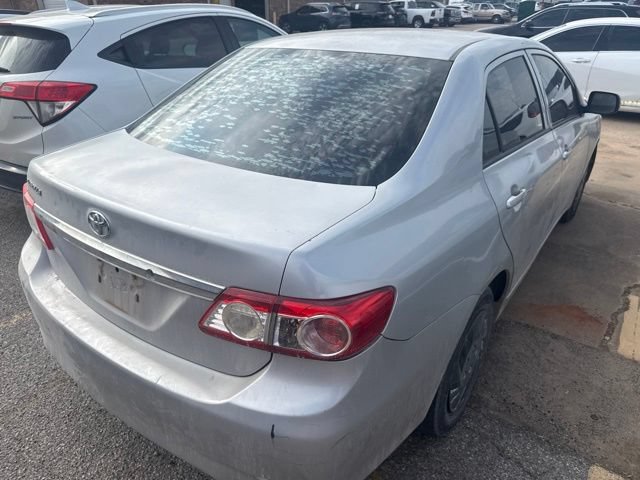 Used 2013 Toyota Corolla L FWD image 4
