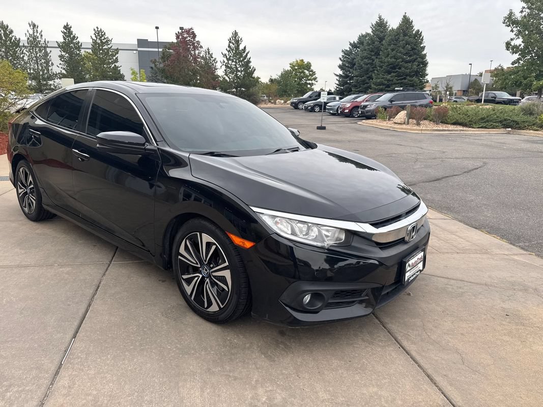 Used 2016 Honda Civic EX-T image 4