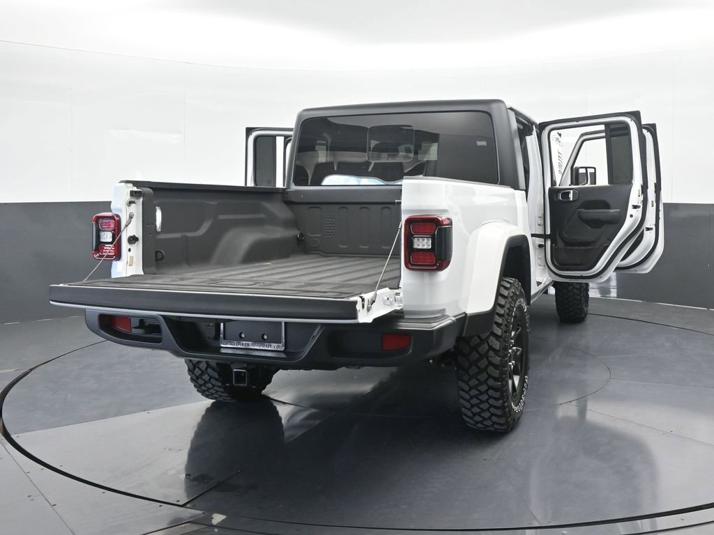 Used 2024 Jeep Gladiator Willys image 78