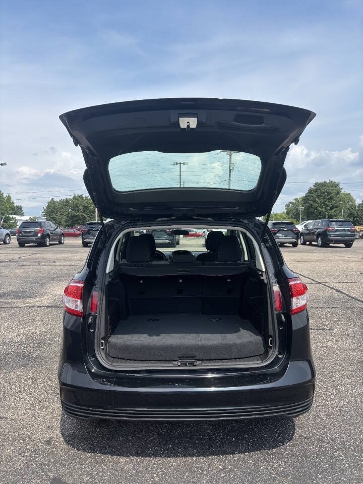 Used 2018 Ford C-MAX SE FWD image 8