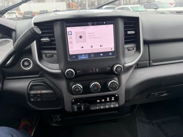 Used 2024 RAM 2500 Big Horn w/ Off Road Package image 15