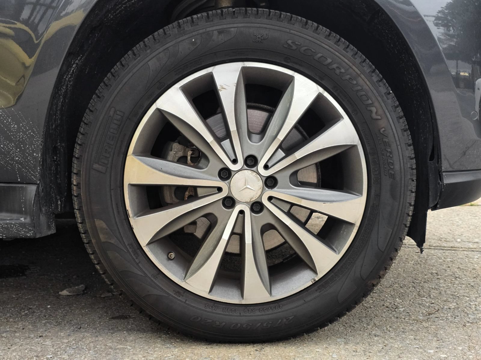 Used 2016 Mercedes-Benz GL 450 4MATIC image 12