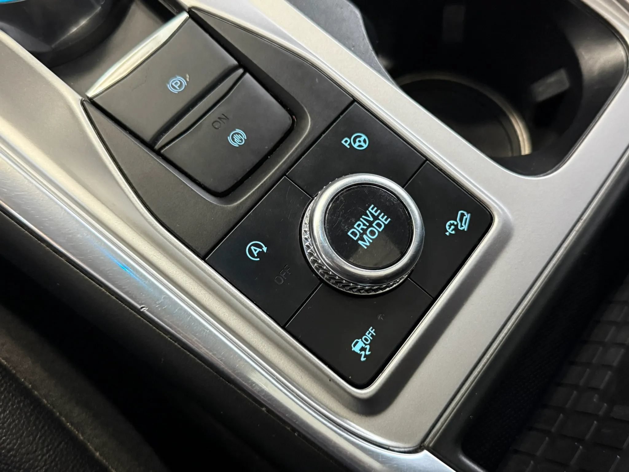 Used 2020 Ford Explorer ST AWD/4WD image 19