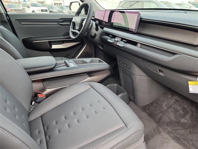 New 2026 Kia EV9 Wind image 17