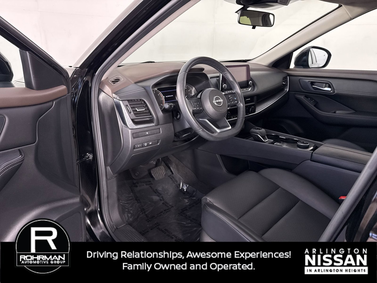 Certified 2023 Nissan Rogue SV w/ SV Premium B Package AWD/4WD image 5