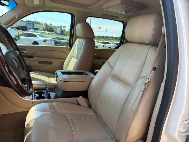 Used 2013 Cadillac Escalade ESV Luxury RWD image 13