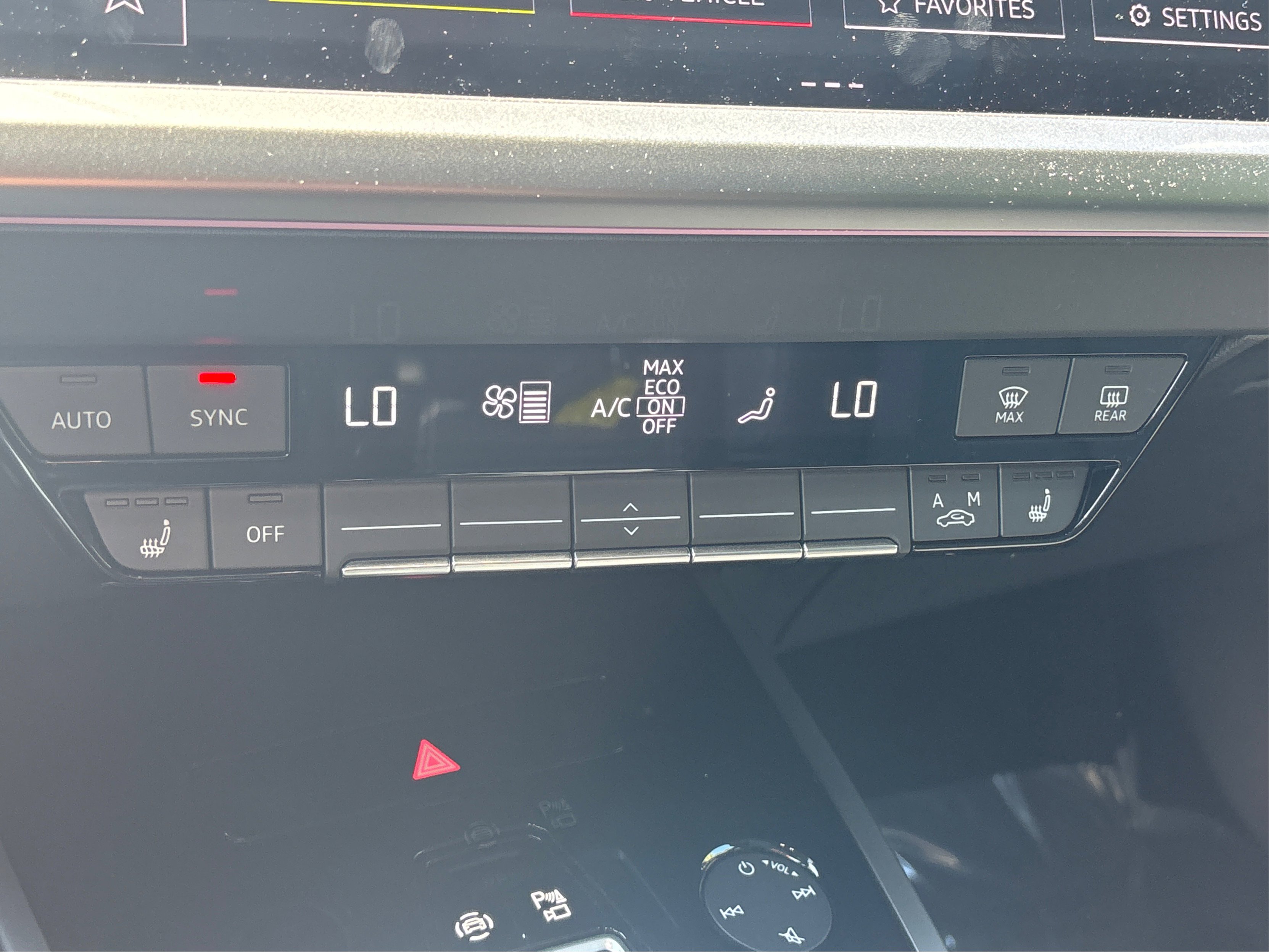 Used 2025 Audi Q4 e-tron Premium Plus image 49