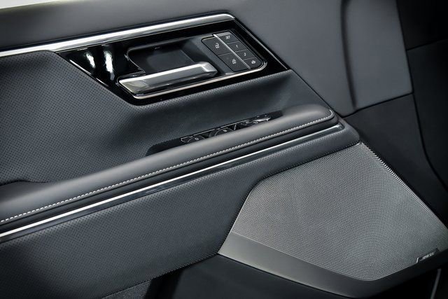 New 2025 GMC Sierra EV Denali image 8