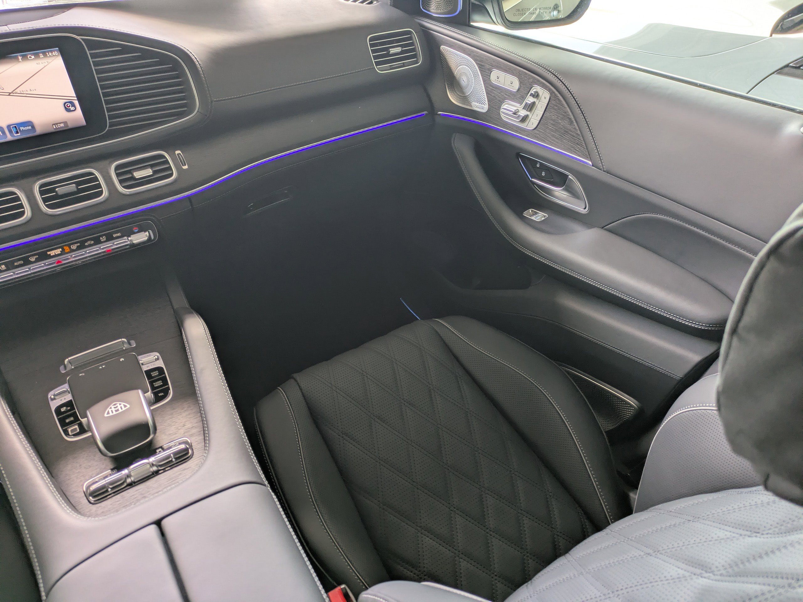 New 2026 Mercedes-Benz Maybach GLS 600 4MATIC image 23