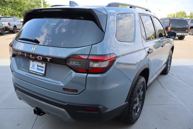 New 2026 Honda Pilot TrailSport image 4