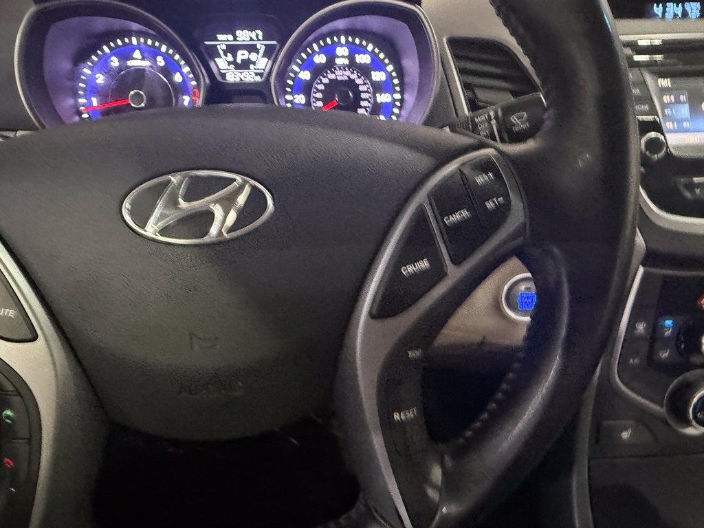 Used 2016 Hyundai Elantra Value Edition FWD image 16