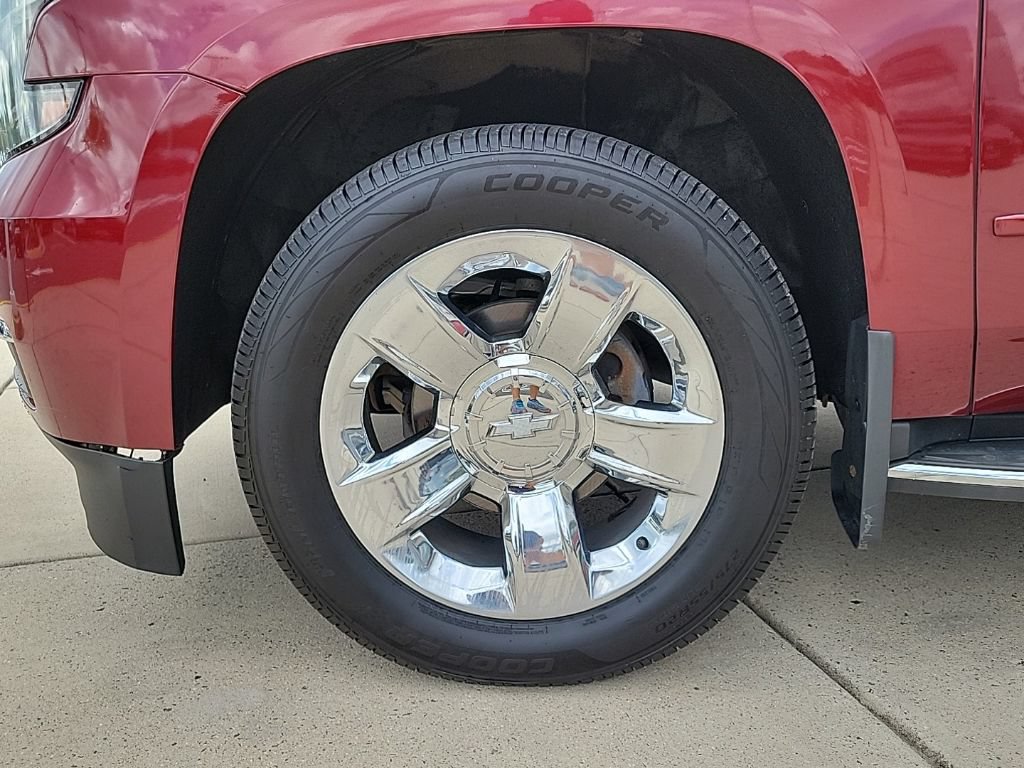 Used 2016 Chevrolet Suburban LTZ AWD/4WD image 8