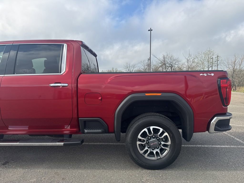 Used 2022 GMC Sierra 2500 SLT w/ Driver Alert Package I image 9