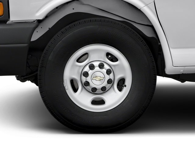Used 2017 Chevrolet Express 2500 RWD image 14