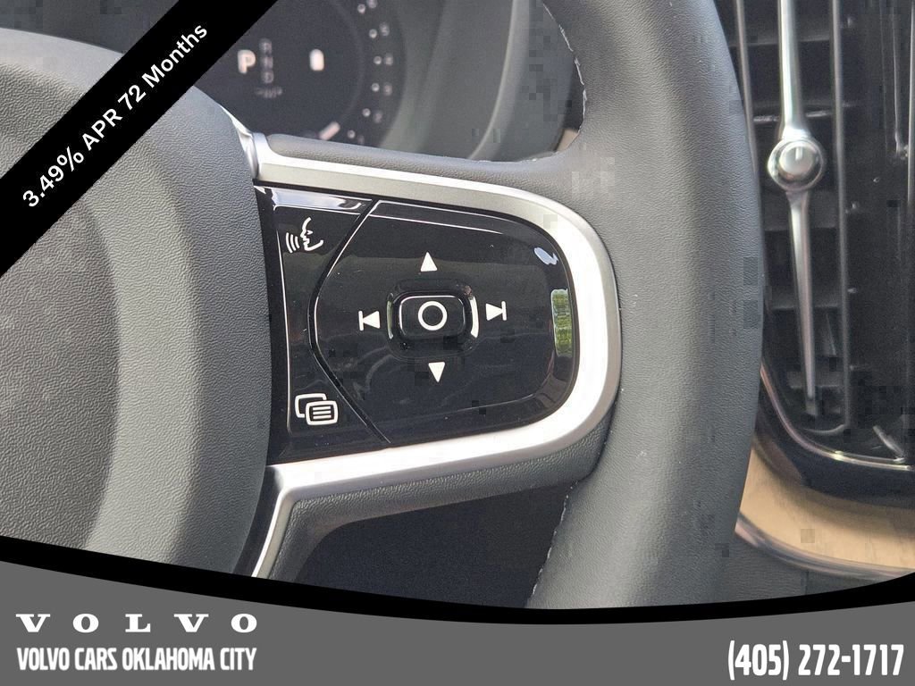 Used 2026 Volvo XC60 B5 Core w/ Protection Package Premier image 31