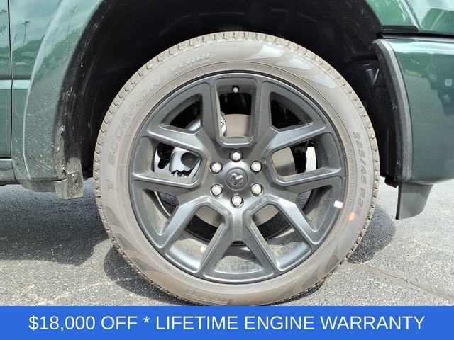 New 2026 RAM 1500 Laramie w/ Night Edition AWD/4WD image 9