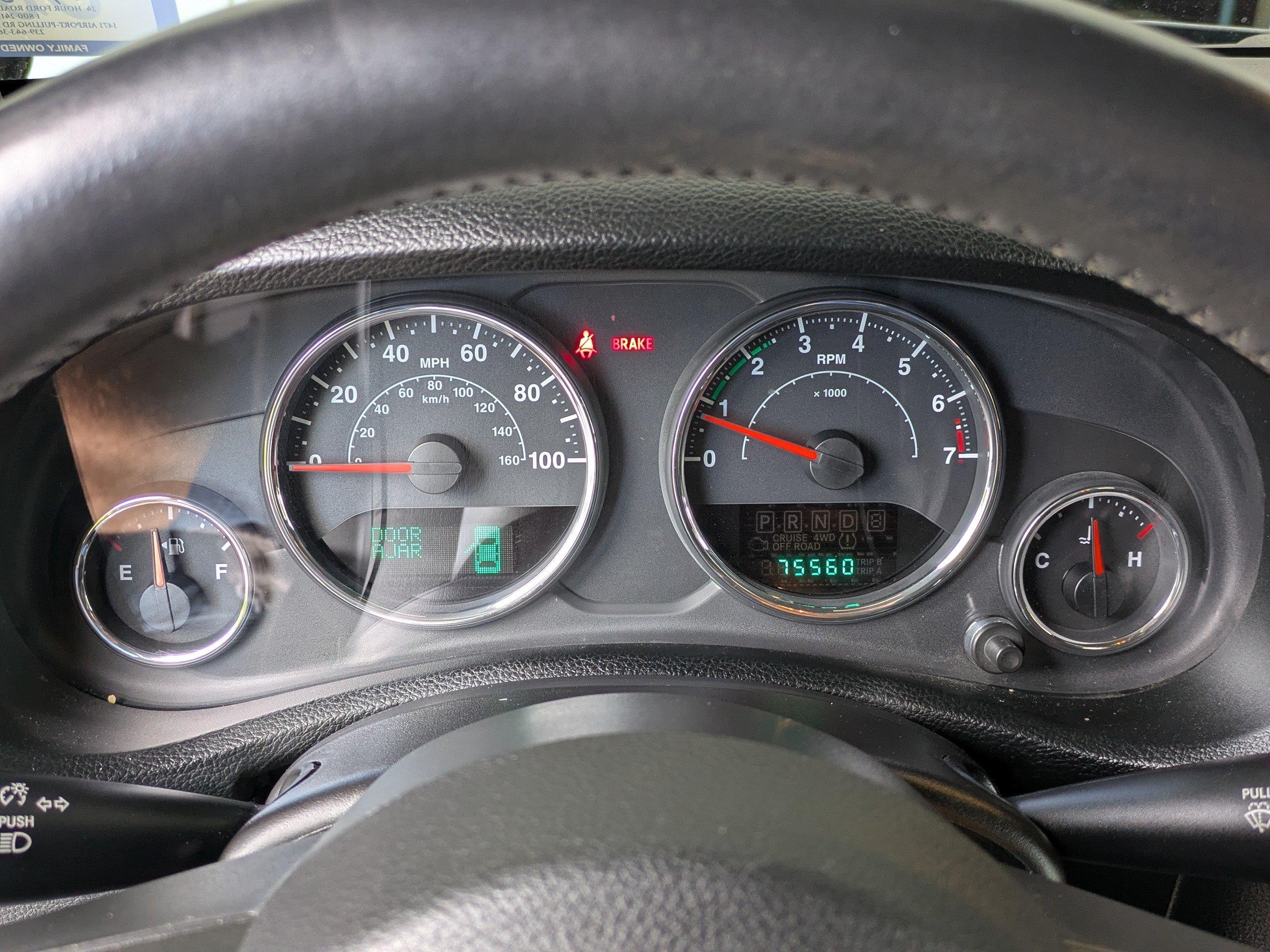 Used 2014 Jeep Wrangler Sahara w/ Connectivity Group AWD/4WD image 22