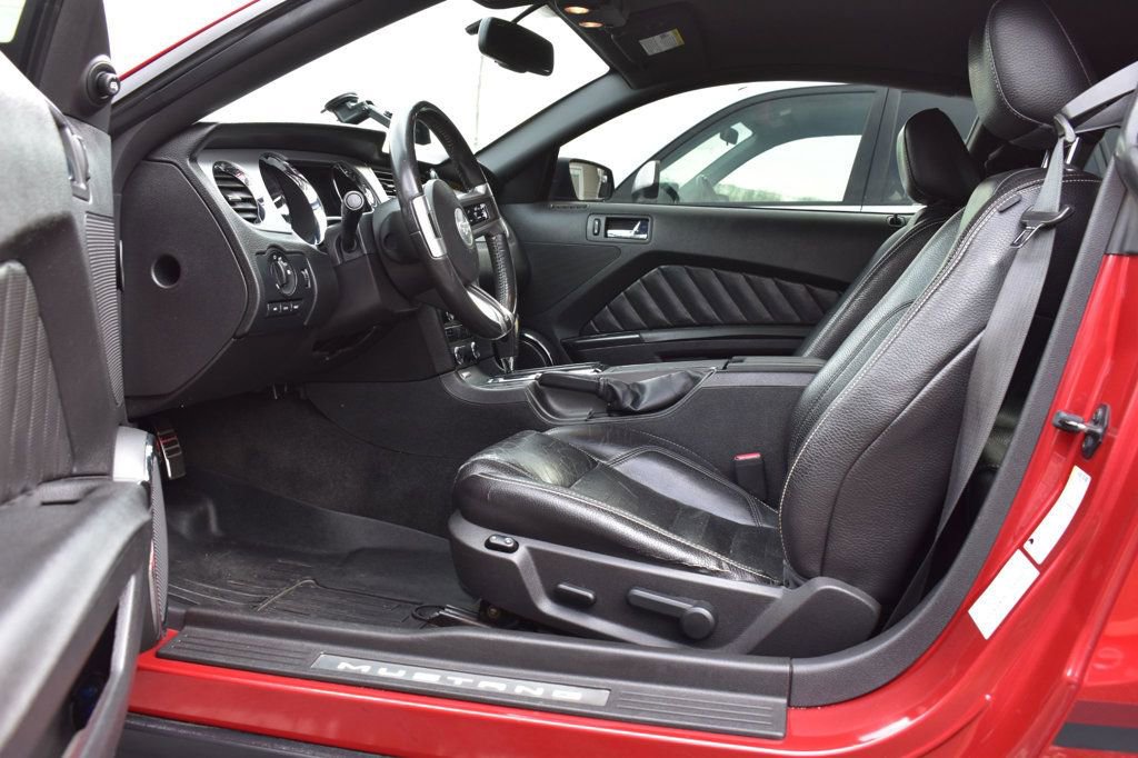 Used 2012 Ford Mustang Premium RWD image 16