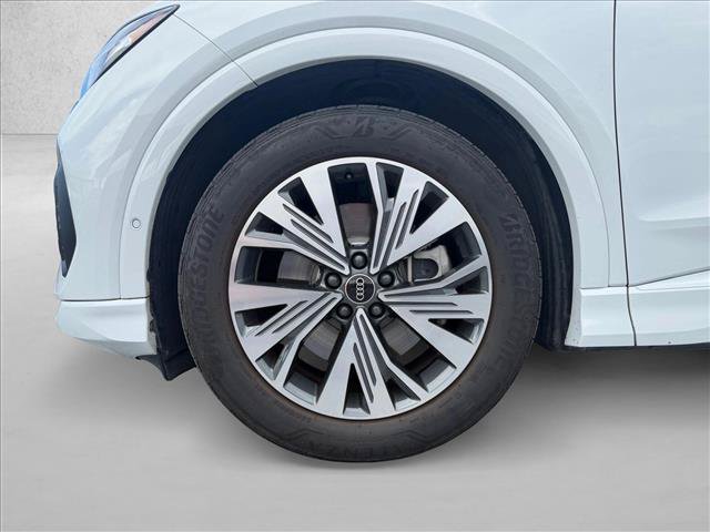 Used 2023 Audi Q4 e-tron Premium Plus w/ Premium Plus RWD image 21
