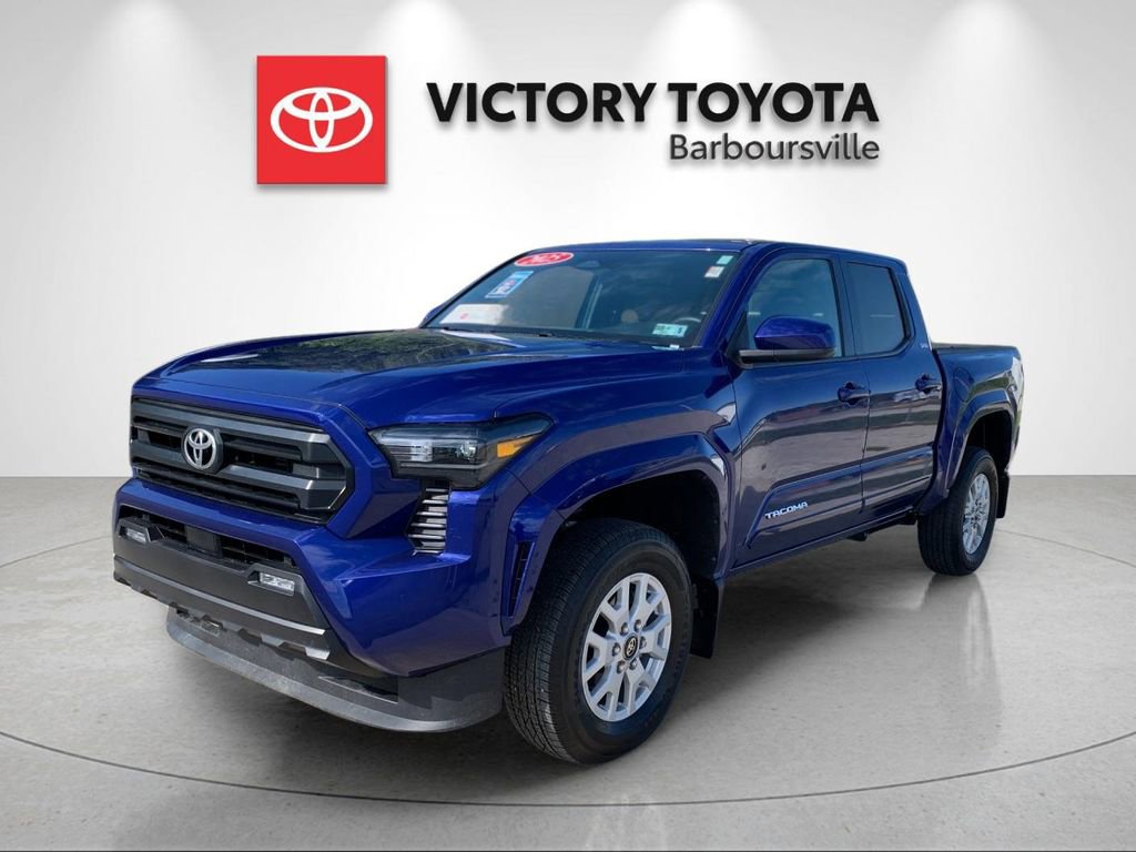 Used 2025 Toyota Tacoma SR5 AWD/4WD image 1